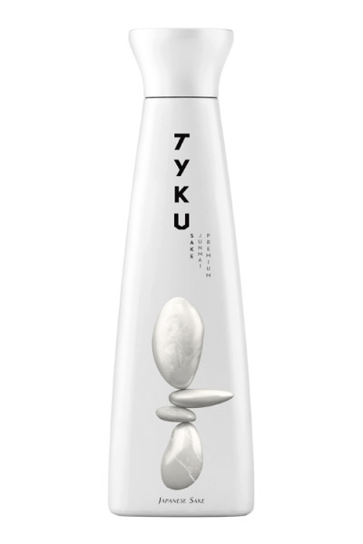 TYKU White Premiun Junmai Sake 33cl Bottle