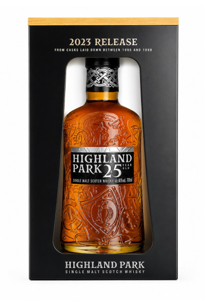 Highland Park 25 Year Old 70cl Bottle