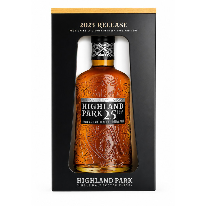 Highland Park 25 Year Old 70cl Bottle
